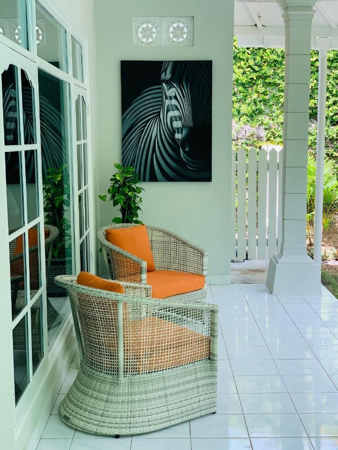 Alinta Villa 1 Sanur Екстериор снимка