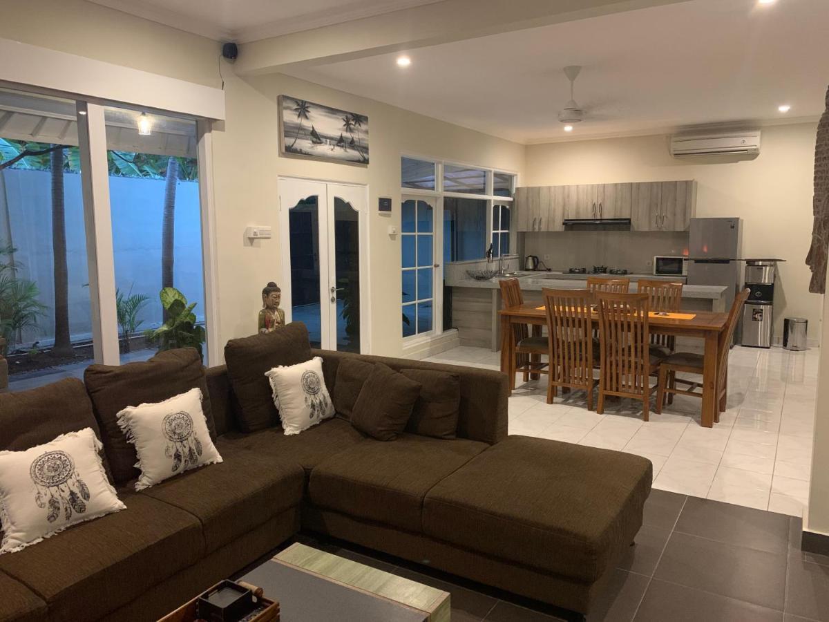 Alinta Villa 1 Sanur Екстериор снимка